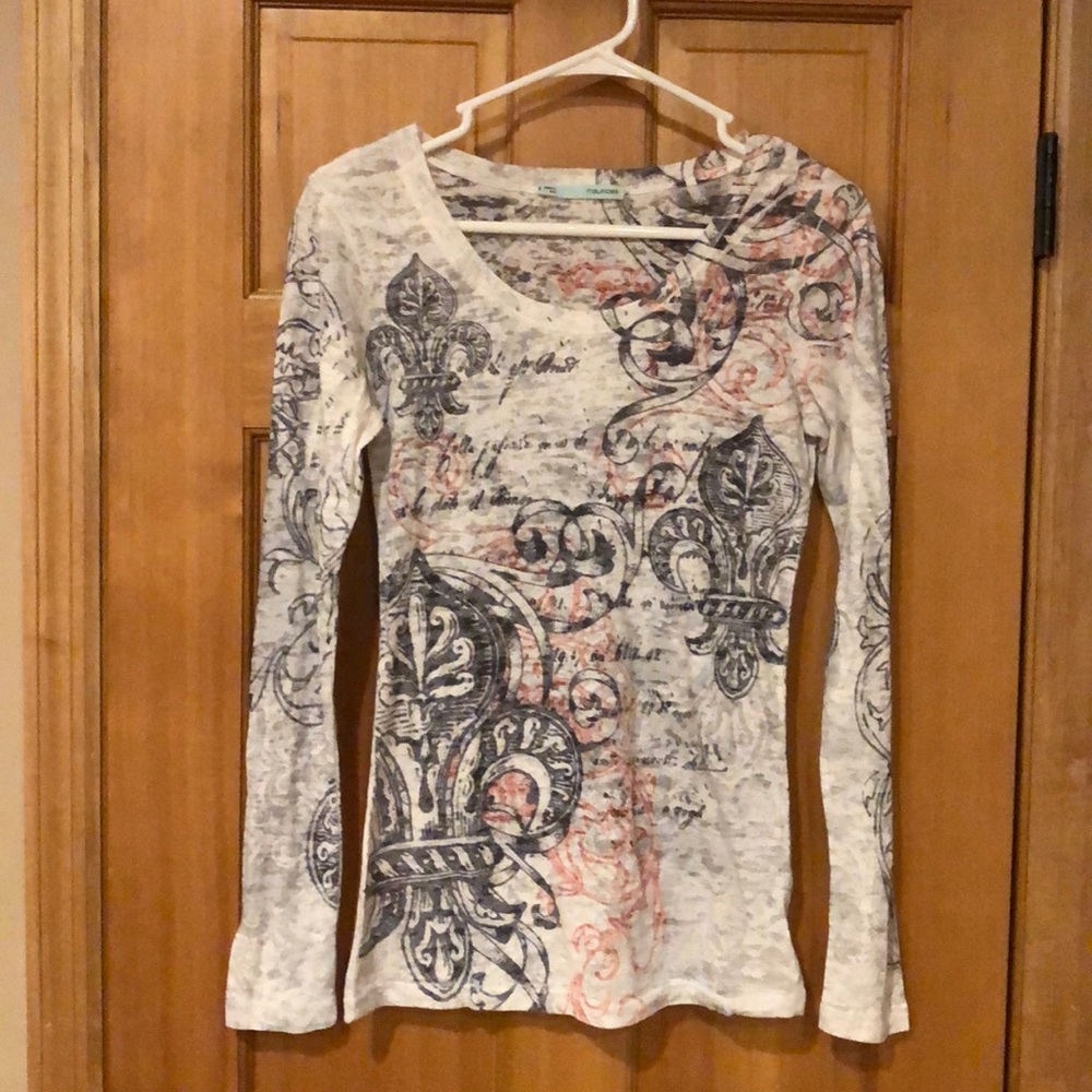 Maurices White and Blue Long Sleeve Tee